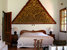 tn 4 Beautiful, entirely landscaped property 
