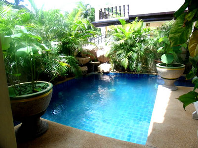 pic 2 storey detached house