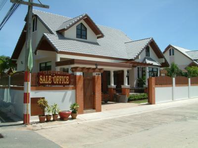 pic Only 2 minutes from central Pattaya 