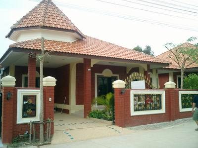pic Brand New House for rent / sale