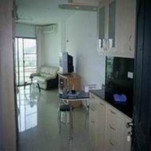 pic TOP-FLOOR Apartment for Rent