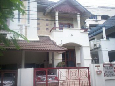 pic Double storey house