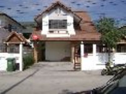 pic Double storey house in East pattaya
