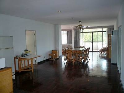 pic Condo, direct waterfront, 248 sqm, 3 bed