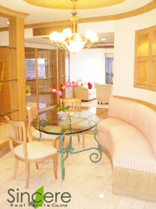 pic Sukhumvit59, Moon Tower 