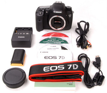 pic Brand New camera and lens for sale